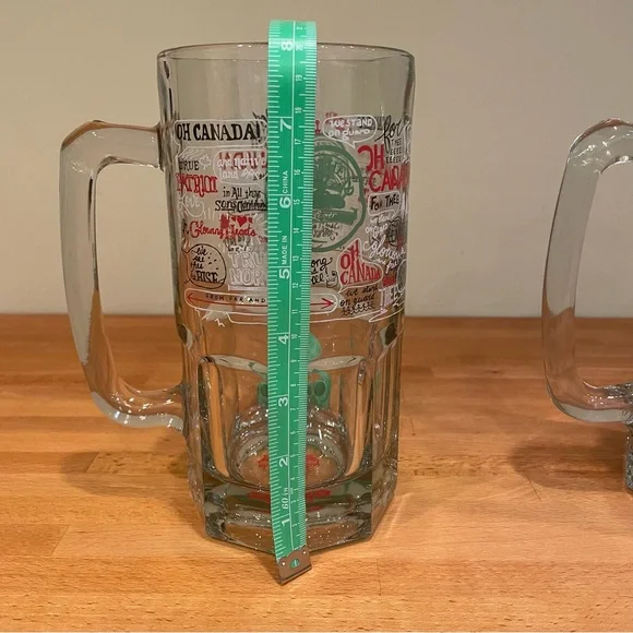 “OH CANADA” Glass Beer Mugs - Set of 2 - Picture 7 of 8